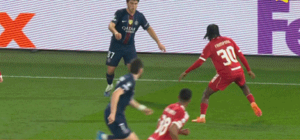 九游娱乐官网-状态火热，KK成巴黎队史首位连续4场欧冠淘汰赛破门的球员